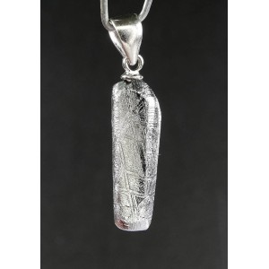 Rare Muonionalusta Iron Meteorite 3.4 gram Sterling Silver Pendant,unique | PENDANT-WORLD.COM | Buy at $53